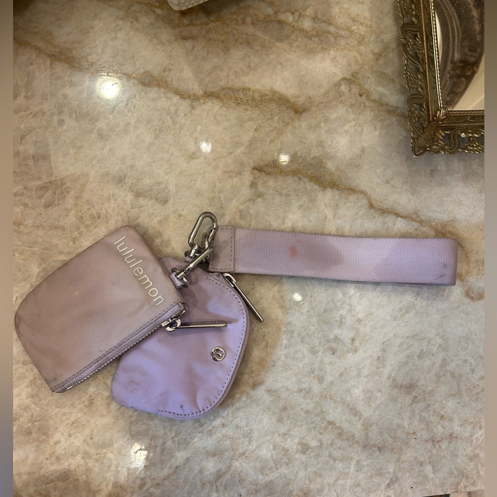 lululemon athletica Lavender Key & Card Holder Wristlet